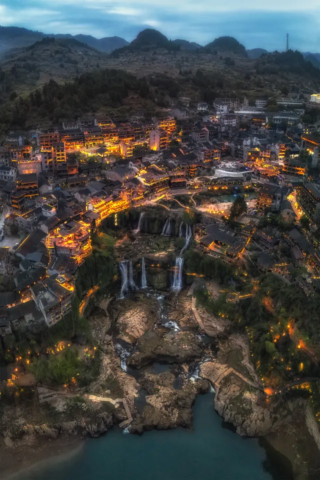 Furong The Lightfall