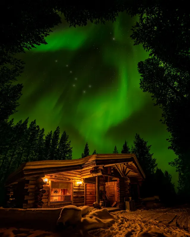 Aurora's Residence
